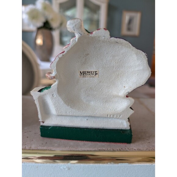 Midwest Mary Engelbreit “Believe in Santa” Cast Iron Stocking Hanger - Picture 2 of 4